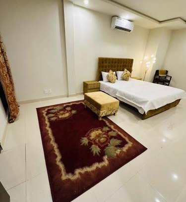 Loralai District Apartamento | 1 bed Apartement with kitchen washroom
