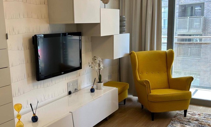 Lewisham Apartamento | 1-Bed Apt, Sleeps 4, Central To Shops & Transport