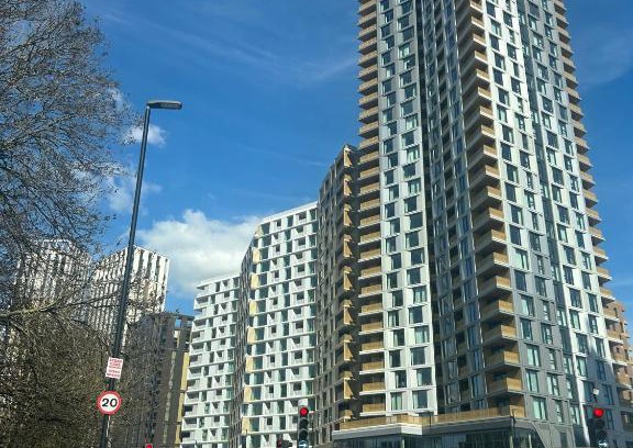 Lewisham Apartamento | 1-Bed Apt Sleeps 4 Central To Shops & Transport
