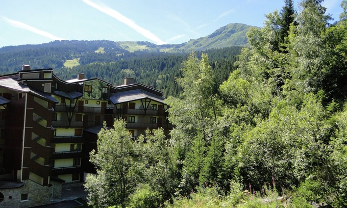La Perriere Apartamento | 1 Bed Apt, Sleeps 5, Sauna, Wifi, estacionamiento cubierto, cocina, cerca de las pistas