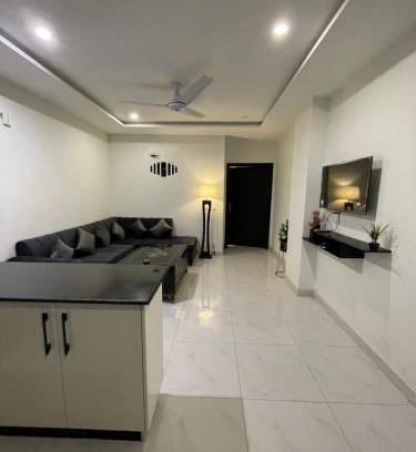 Lahore Apartamento | 1 Bed Luxury Apartment with pool gym and cinema