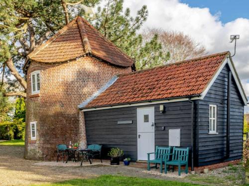 East Dereham Casa | 1 bed property in Mattishall Norfolk MILN8