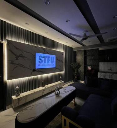 Gulberg Apartamento | 1 Bed room apartment in Lahore