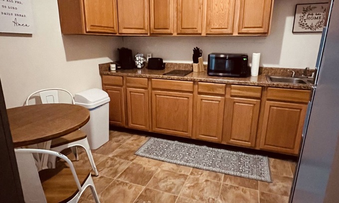 Borderland Apartamento | 2 bedroom 1 bath rental