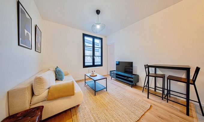 Saint-Pe-de-Bigorre Apartamento | 1 Bedroom apartment in the heart of a picturesque village - Lourdes