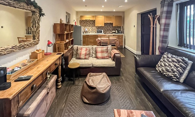 Hollow Meadows Cabaña | 1 bedroom accommodation in Ringinglow, near Sheffield
