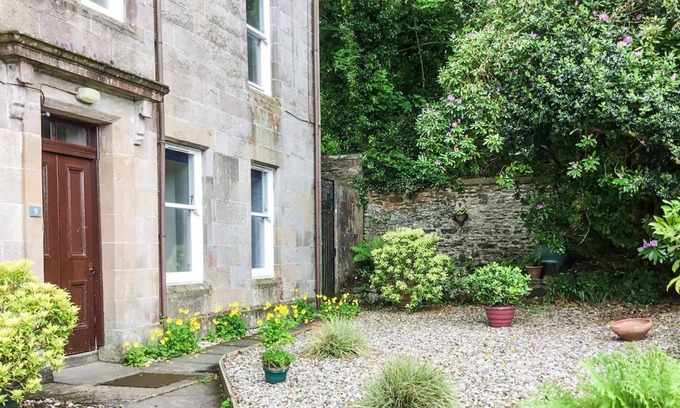 Rothesay Cabaña | 1 bedroom accommodation in Isle of Bute
