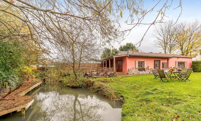 Crawcrook Cabaña | 1 bedroom accommodation in Kirkley, Near Ponteland