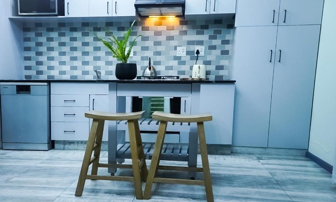 Stellenbosch Apartamento | 1-bedroom apartment with secure basement parking