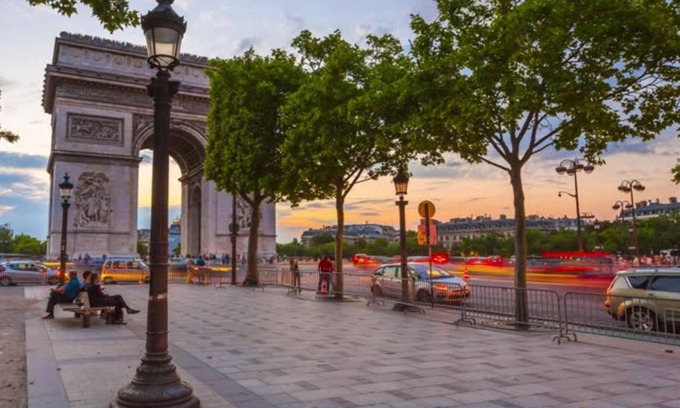Faubourg-du-Roule Apartamento | 1 Bedroom Apartment With Aircon In Champs Elysees