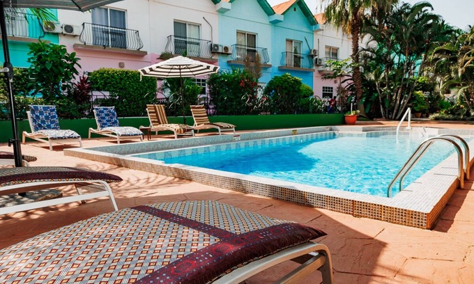 Kotu Apartamento | 1 Bedroom Apartments | kitchen | Free Wifi | Daily Cleaning | AC | Cable | Pool