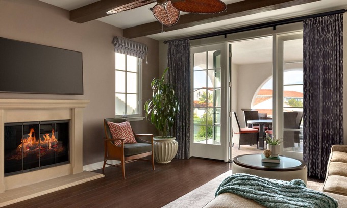 Rancho Palos Verdes Casa | 1 Bedroom Bungalow