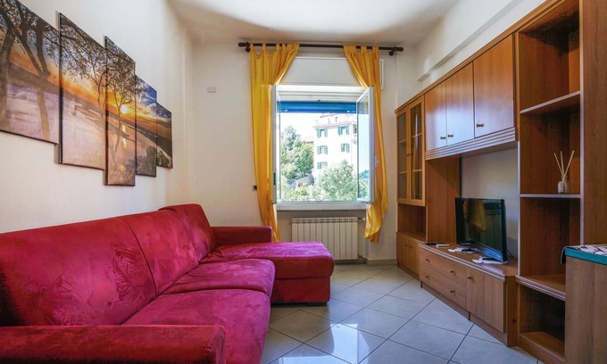 Bolzaneto Apartamento | Hermoso apartamento de 1 dormitorio en.