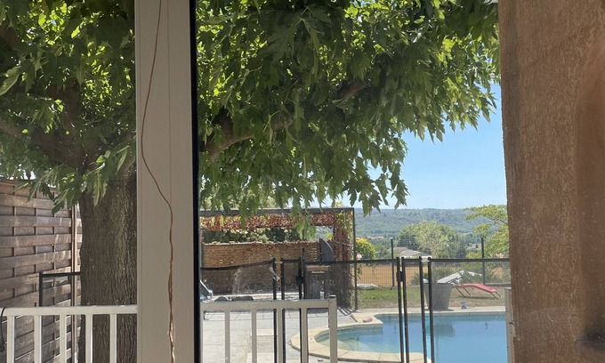 Vinon-sur-Verdon Cama Y Desayuno | 1 Bedroom Bed & breakfast in Vinon-sur-Verdon