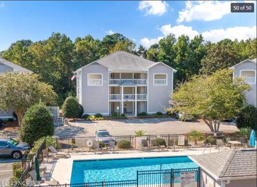 St. James Casa | 1 bedroom condo in St James in Southport - great amenities