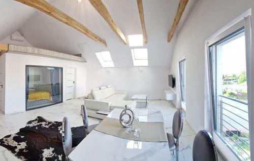 Pisz Apartamento | 1 Bedroom Cozy Apartment In Pisz