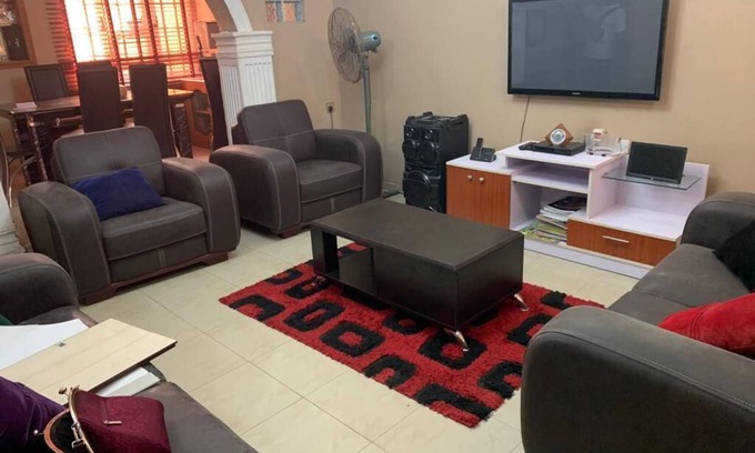 Abeokuta Casa | Construcción plana de 1 habitación