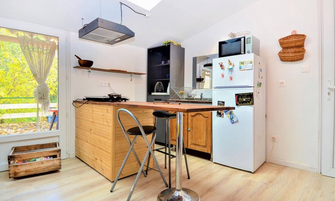 Saint-Paulet-de-Caisson Apartamento | Alojamiento de 1 habitaciones en St Paulet De Caisson
