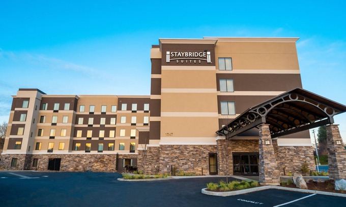Coeur d'Alene Condominio | 1 Bedroom | Free Breakfast + Indoor Pool + Hot Tub