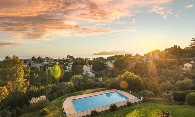 La Croix des Gardes Apartamento | Precioso apartamento de 1 dormitorio en.