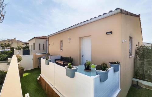 Capestang Casa | 1 Bedroom Gorgeous Home In Capestang