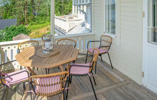 Stallarholmen Casa | 1 Bedroom Gorgeous Home In Stallarholmen