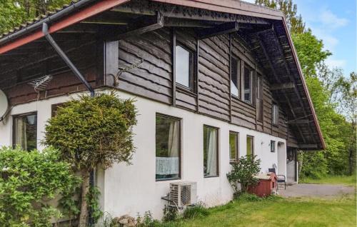 Lindesnes Apartamento | 1 Bedroom Lovely Apartment In Lindesnes
