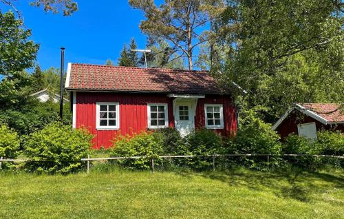 Aspered Casa | 1 Bedroom Lovely Home In Äspered