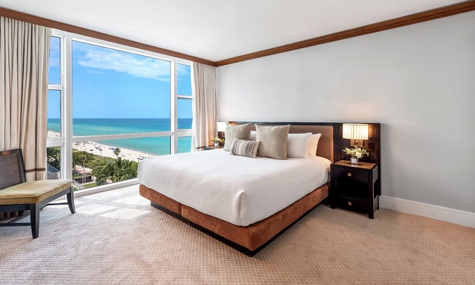 North Beach Condominio | 1 Bedroom Private Residence at Carillon Miami Resort