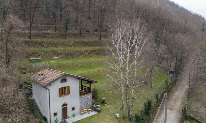 Canzo Casa | 1 bedroom private vacation home in canzo