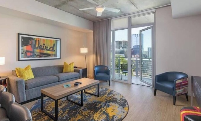 West End Apartamento | 1 bedroom suite in the Heart of Austin, TX