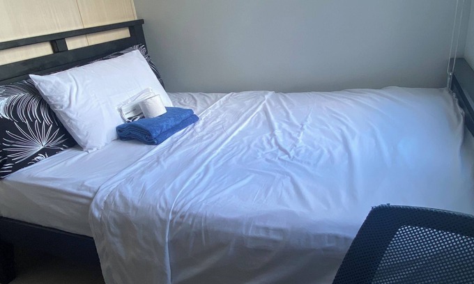 Paco Apartamento | 1-bedroom with AC and WiFi in fabulous Makati
