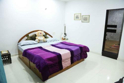 Belagavi Casa | 1 BHK luxury Bedroom Penthouse ,Couple Friendly