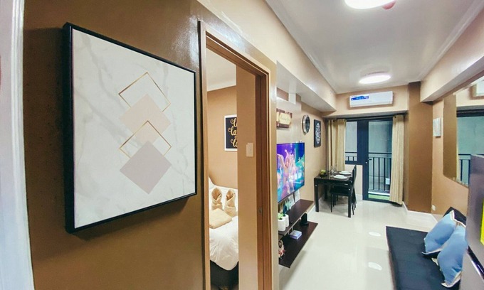 Barangay 76 Condominio | 1 BR Fully Furnished Condo across MOA with Pool and Parking - Shore 3 Unit 1146