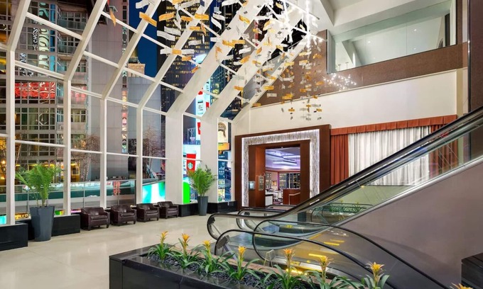 Central New York City Casa | 1 King Traditional Room, Crowne Plaza Times Square NYC, Pets Allowed, Wifi