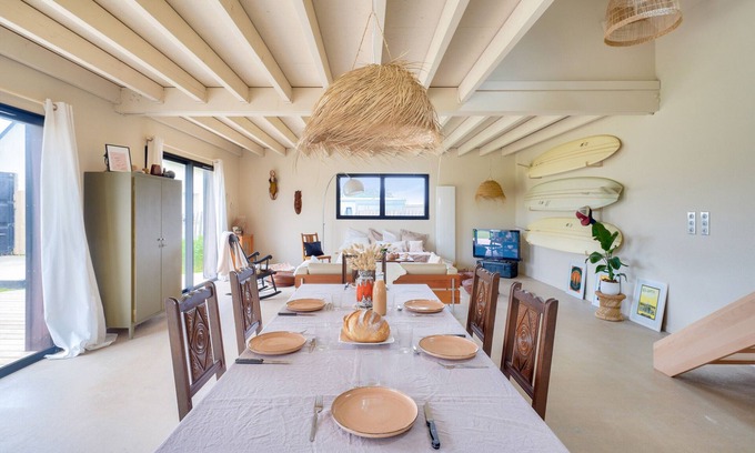 Penmarch Chalet De Esquí | A 1 km de la playa de Pors Carn, casa para 6