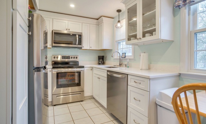 West Dennis Cabaña | 1 Mi to Beach: Cape Cod Escape w/ Yard!
