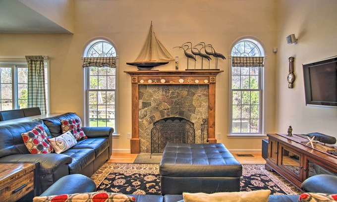 South Chatham Cabaña | 1 Mi to Beach: Home w/ Fire Pit & BBQ in Cape Cod!