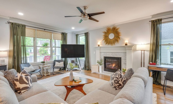 Duke Park Casa | 1 Mi to Dtwn: Upscale Retreat in Durham!