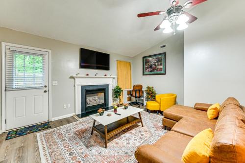 Greenville Casa | 1 Mi to ECU Hospital Greenville Home with Yard!