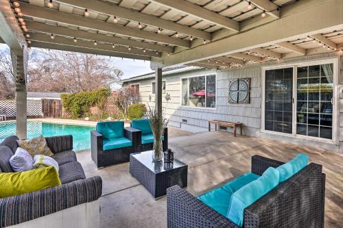 Sutter Creek Casa | 1 Mi to Main Street Sutter Creek Poolside Oasis!