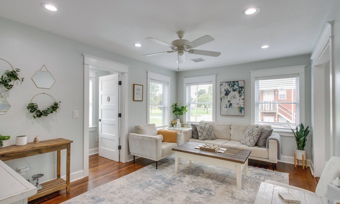 Central Oklahoma City Apartamento | 1 Mi to OKC Fair Park: Family-Friendly Apt!