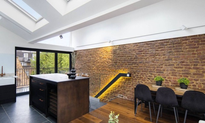 Euston Casa | 1 Min Walk to Euston Station | Modern Townhouse