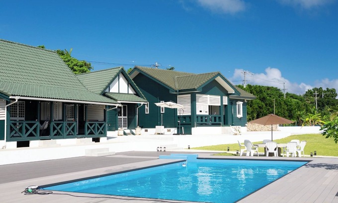 Miyara Apartamento | 1 minute to the beach Outdoor pool free car rent / Ishigaki Okinawa