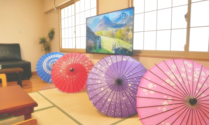 Konohana Casa | 1 minute walk from the station in a good location! Accommodates 20 people! Rooftop BBQ available! 5 bedrooms, spacious 140 sq.m! By train: 5 minutes to Univa, 10 minutes to Namba, and 5 minutes to Umeda!
