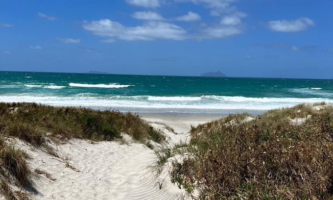 Ruakaka Casa | 1 MINUTE WALK = RUAKAKA BEACH