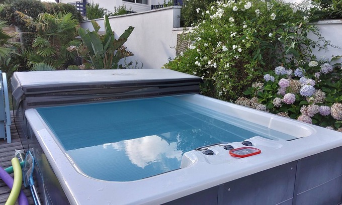Bidart Cama Y Desayuno | 1 bedroom, private bathroom & WC for 2 persons, quality double bed 160
