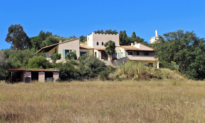 Banyuls-dels-Aspres Casa | 1 o 2 CASAS RURALES + HABITACIÓN en un Mas Catalán para 10-15 personas