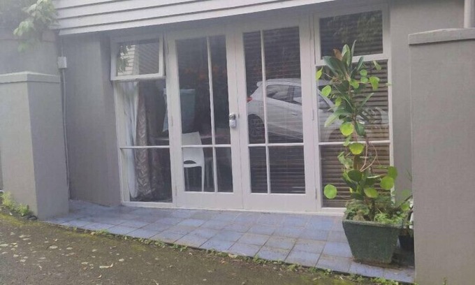 Epsom Casa | 25 Glenfell Place - Cozy Studio