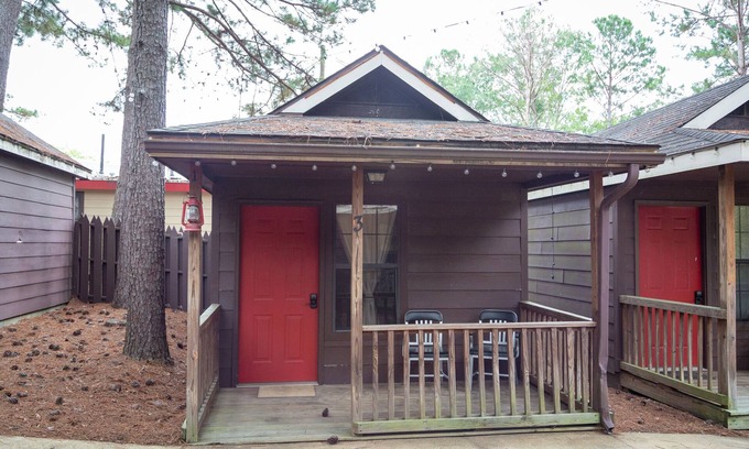 Ramer Apartamento | 1 rm cabin, shared bth house, at Kick Back Ranch.